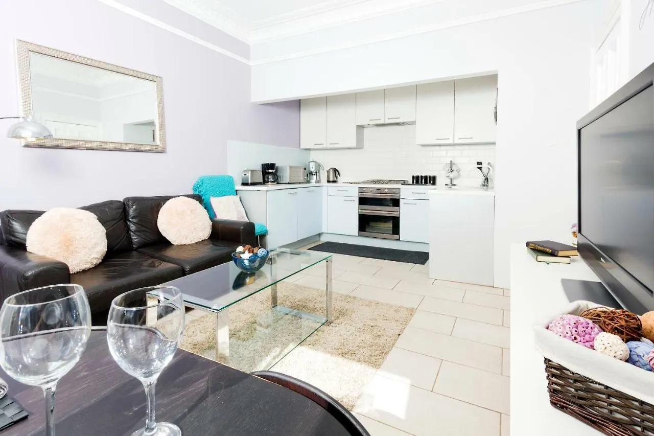 Edinburgh Near Centre Luxury Apartment